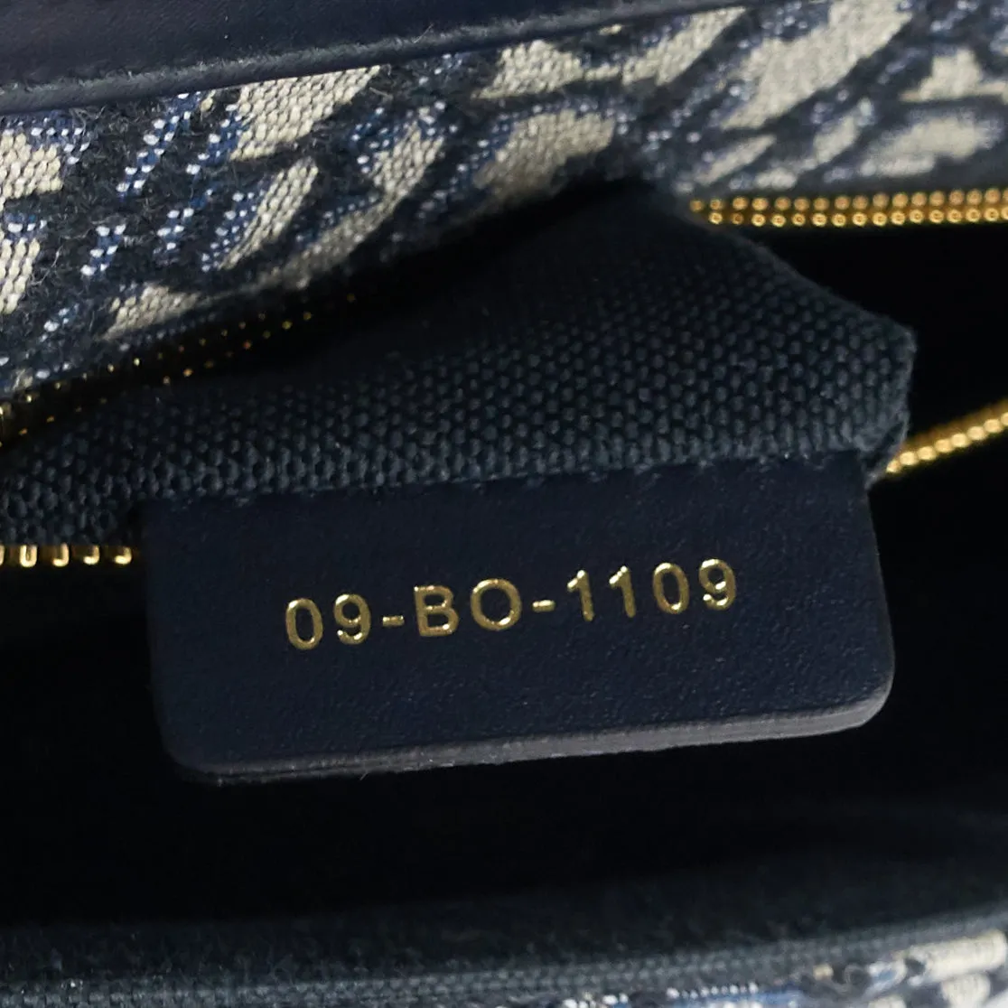 30 Montaigne Oblique Jacquard Canvas Pouch