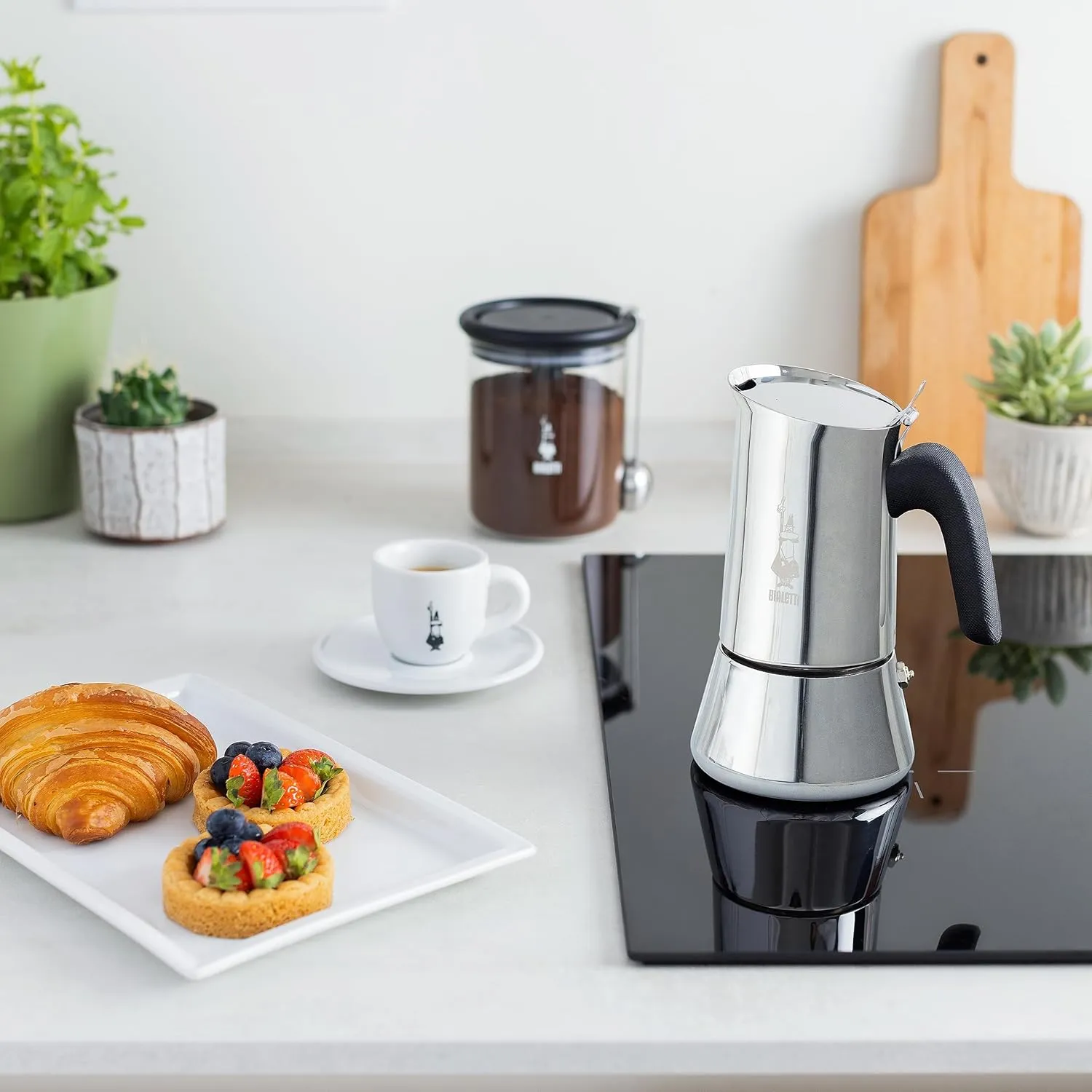 Bialetti 0007254/CN Venus Induction Coffee Maker, 4 Cups, Silver