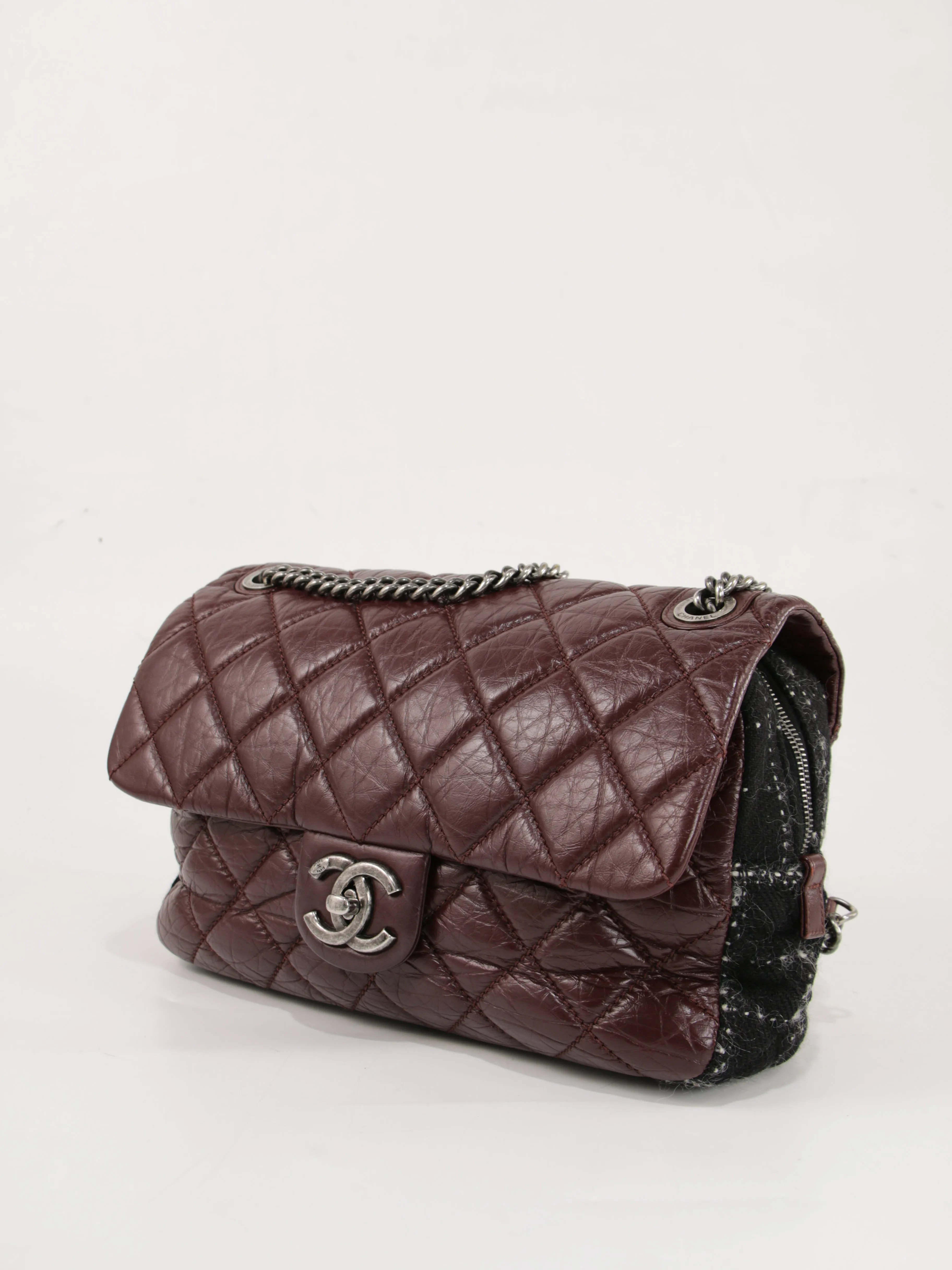 Jumbo Classic Flap