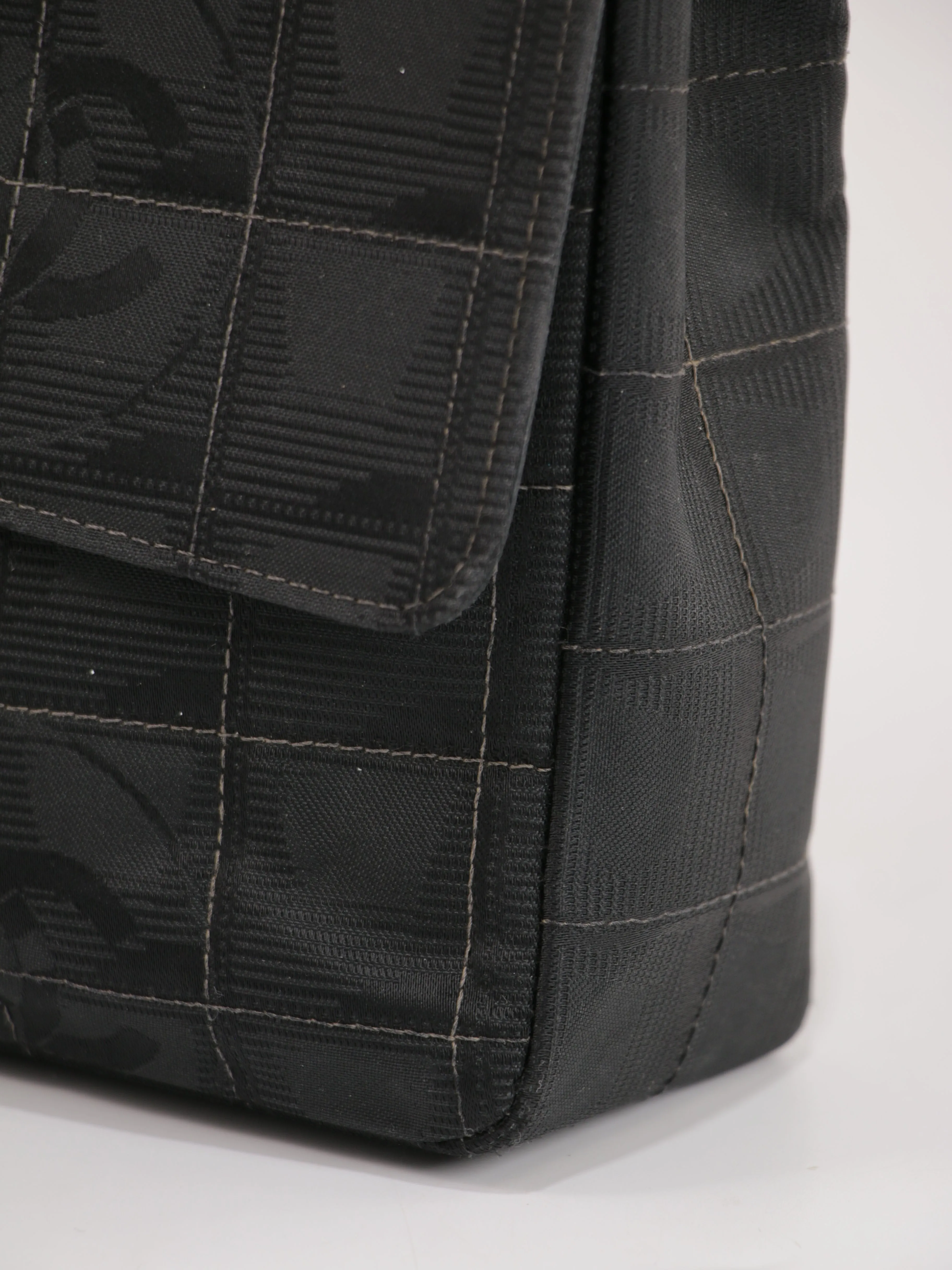 Medium Classic Flap