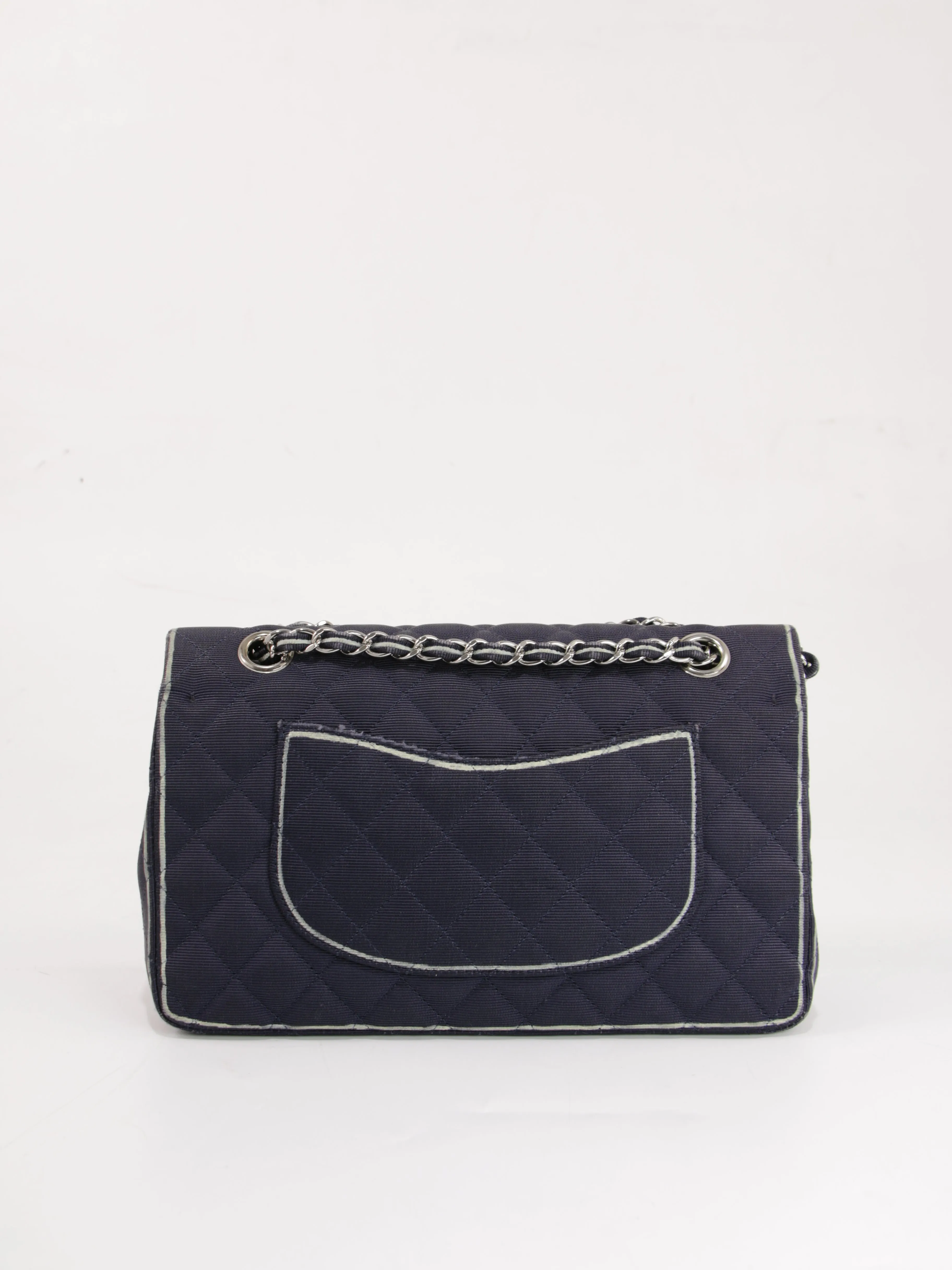 Medium Classic Flap