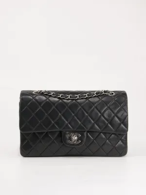Medium Classic Flap