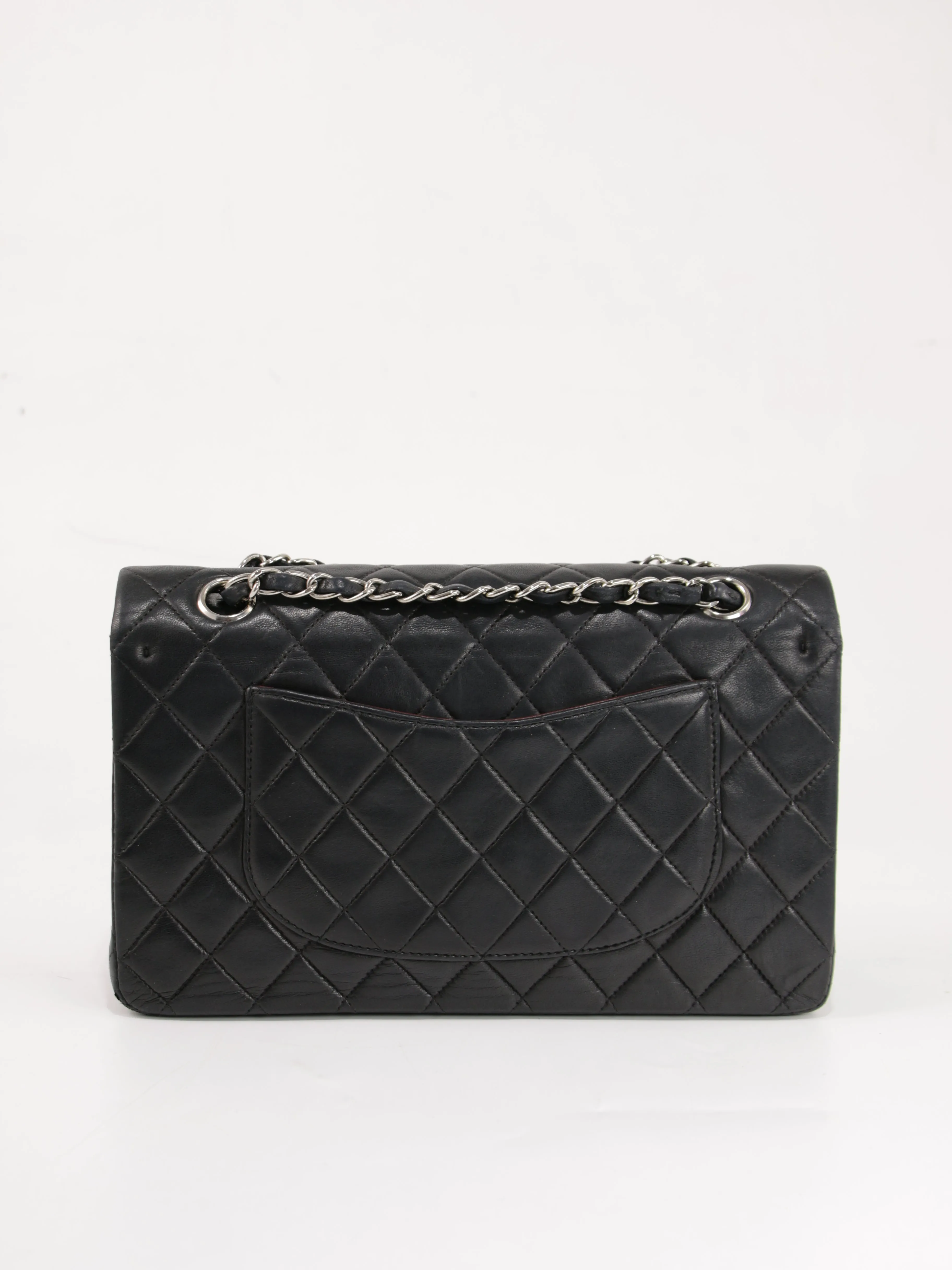 Medium Classic Flap