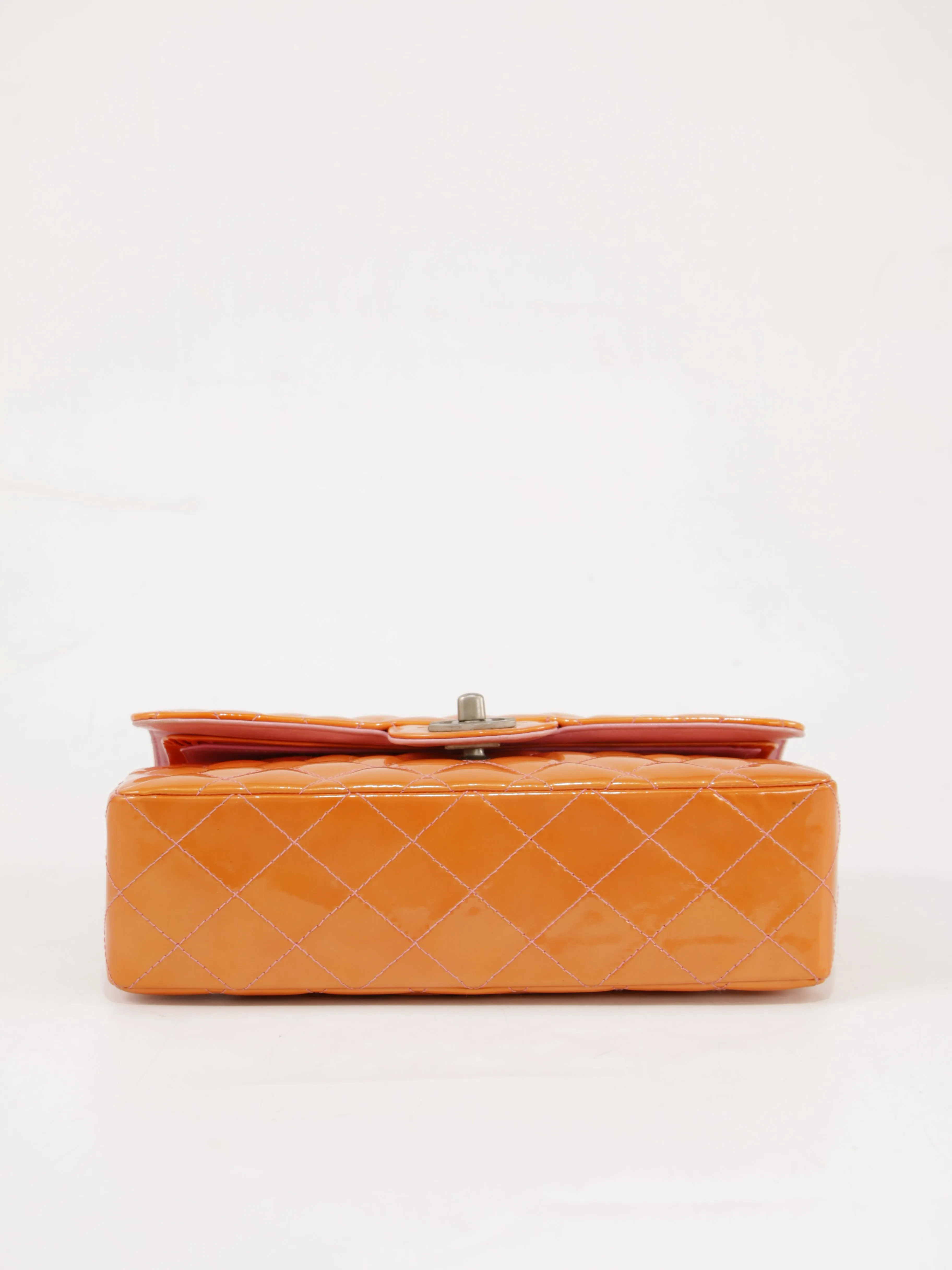 Small Classic Flap