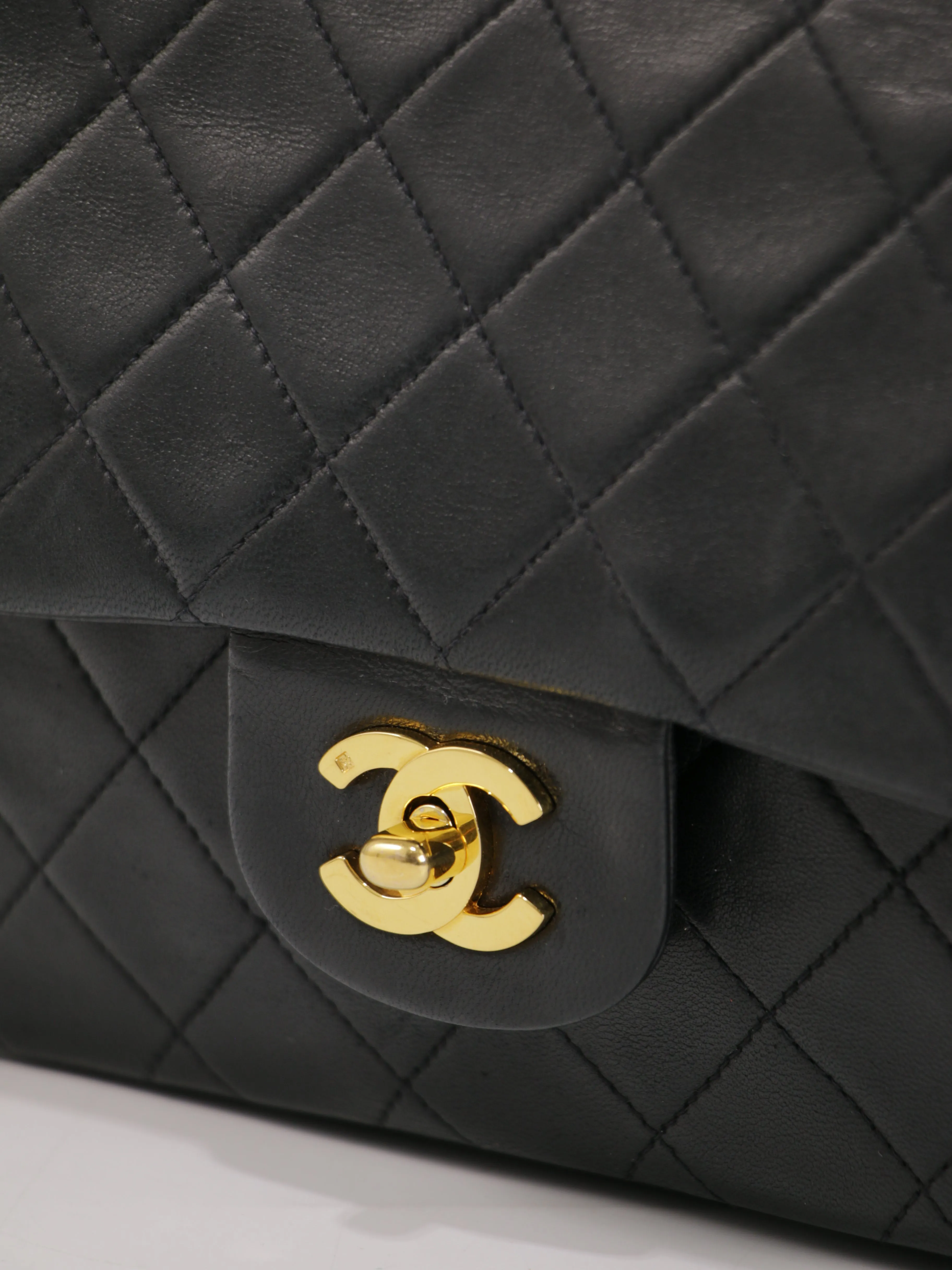Small Classic Flap